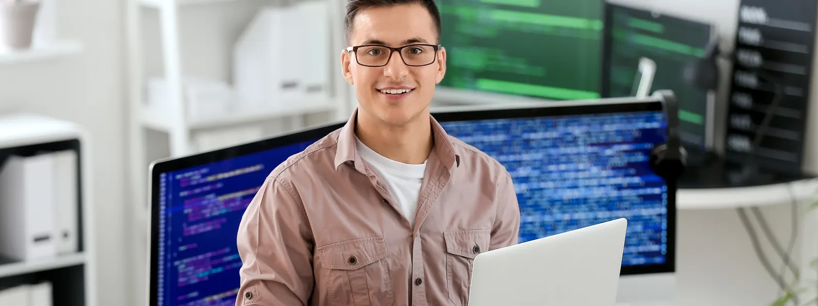 Web Developer Pakistan: Expert Solutions